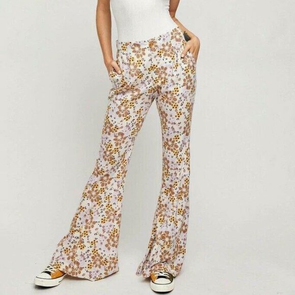Free People Can't Take My Eyes Off Of You Floral Wide Flared Leg Pants Sz M - Picture 1 of 10